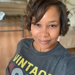 Meet your Posher, Victoria